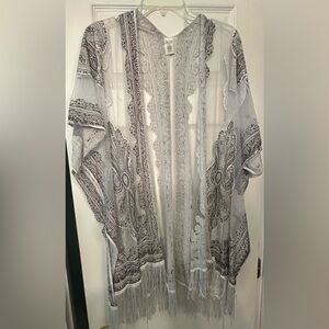 Elegant Sheer Paisley Kimono
